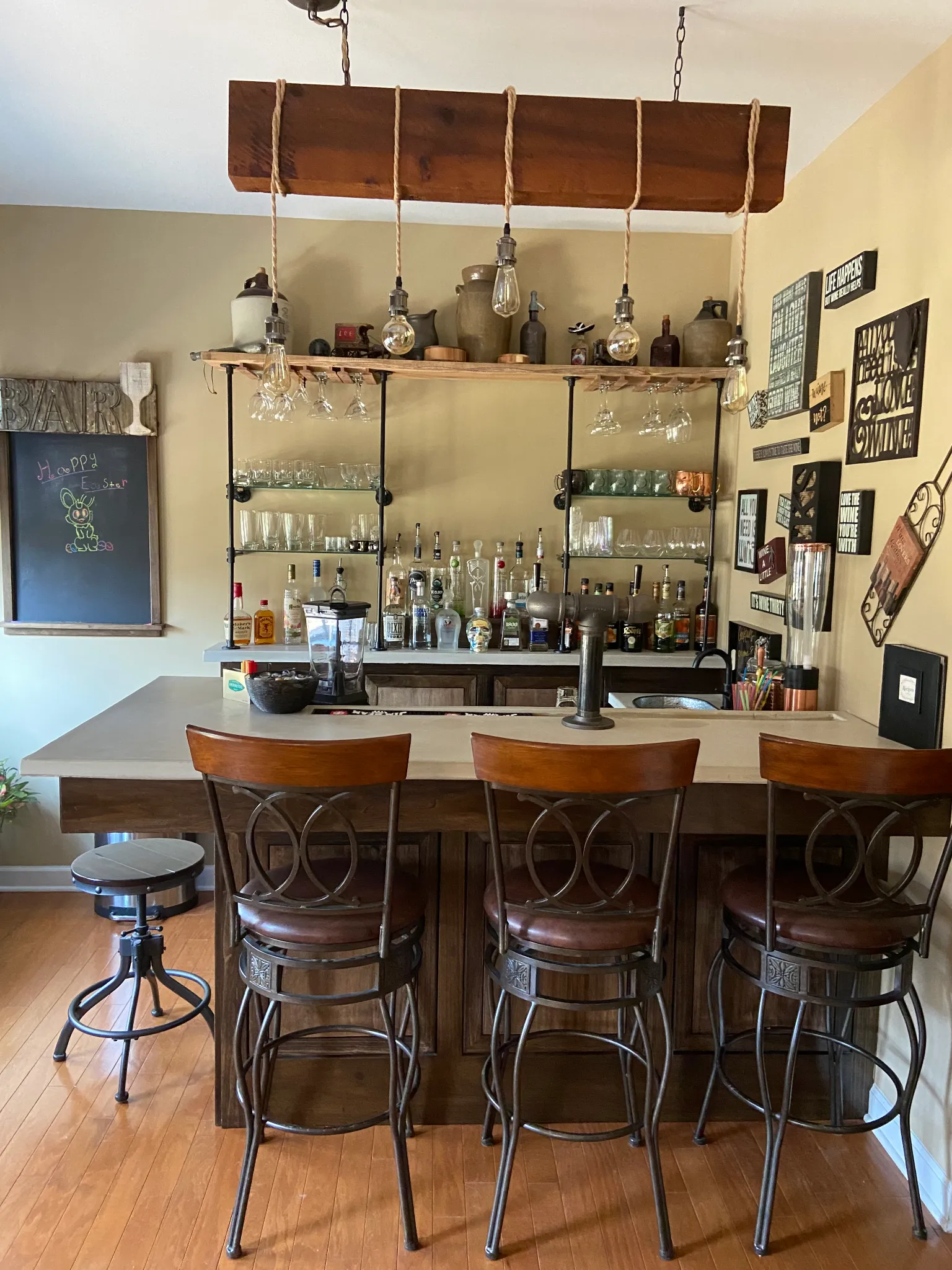 custom-bar-and-beam-light-fixture-1788373795906.webp